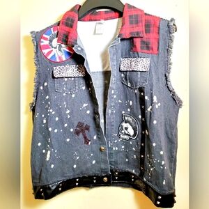 Spirit Halloween Born Free Biker Skull Cut-Off Adult Unisex Jean Vest Size S/M